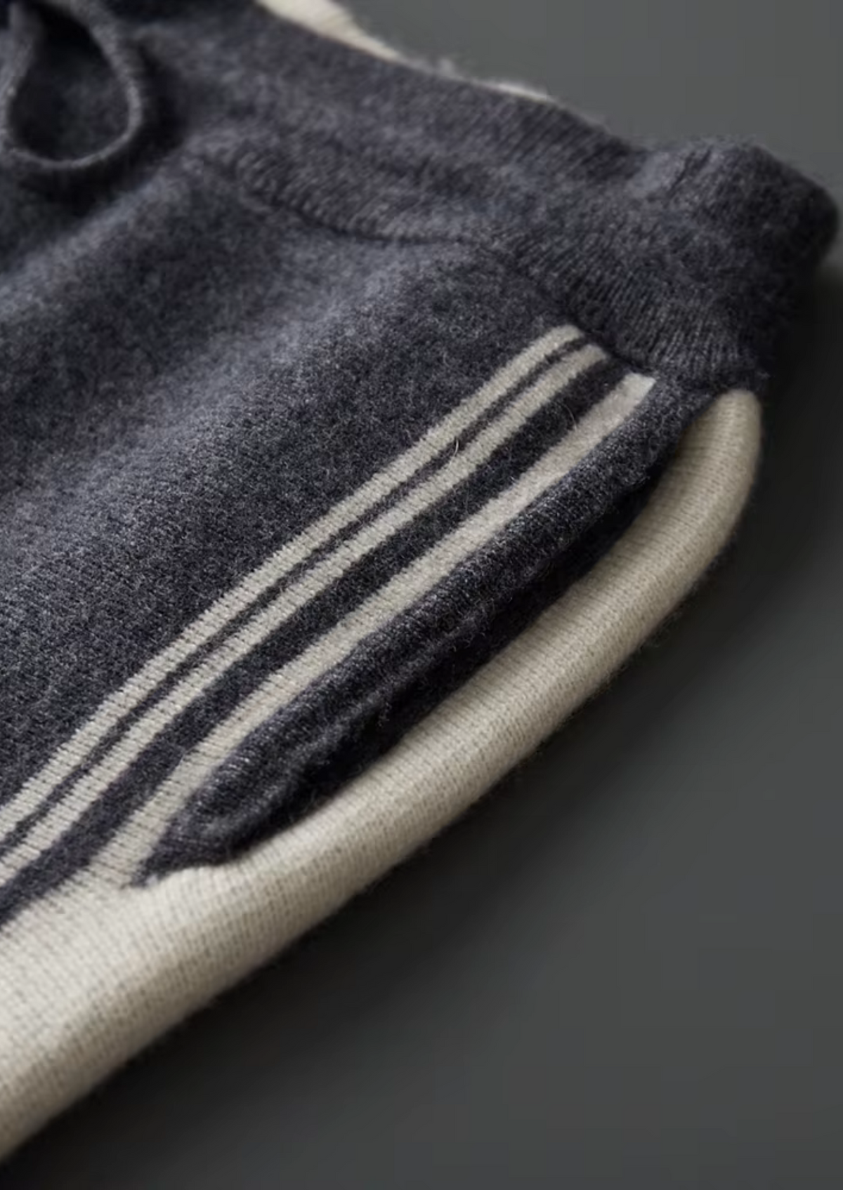 Survêtement en Laine Mérinos Gris Foncé Damien