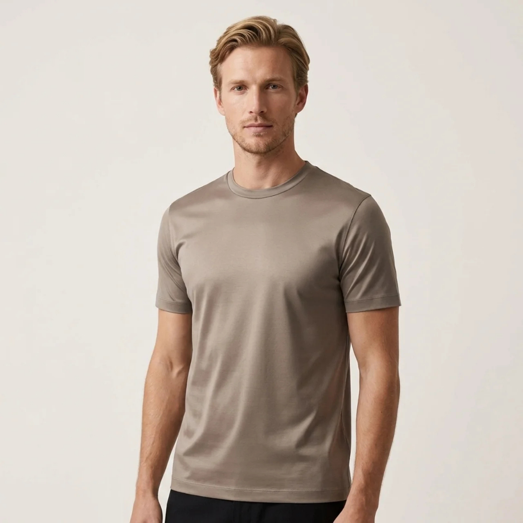 T-Shirt Éclat Doux Faucon