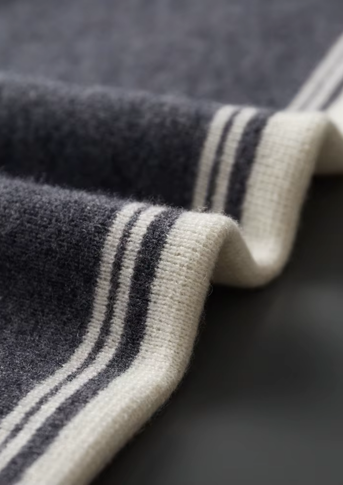 Survêtement en Laine Mérinos Gris Foncé Damien