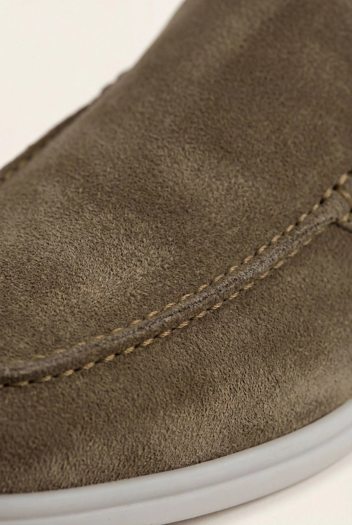Mule en Daim Olive